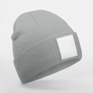 Bonnet tricoté avec empiècement – bonnet personnalisé