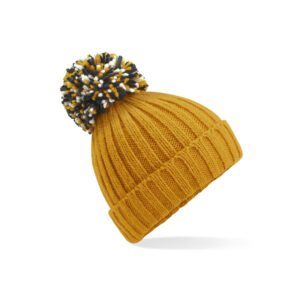 Bonnet avec pompon