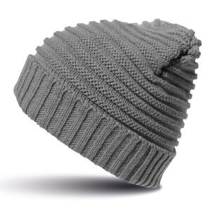 Bonnet tressé