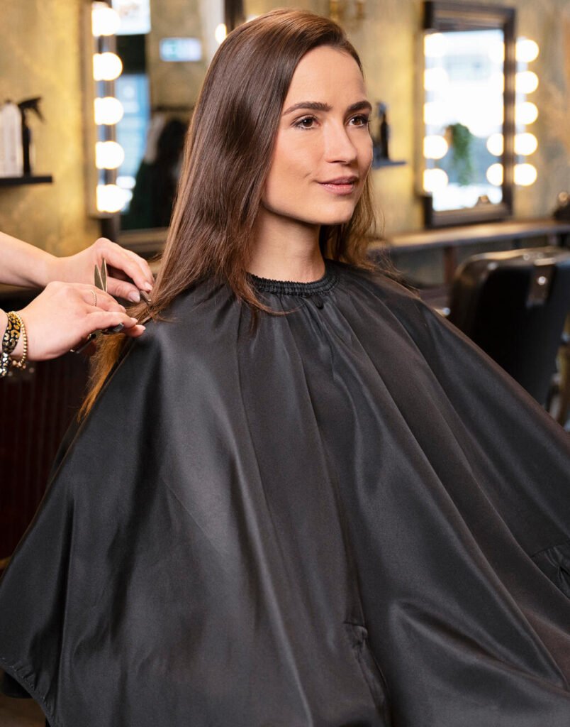 Haut de travail Karlowsky Salon Hairdresser's Cape Hand Grips noir