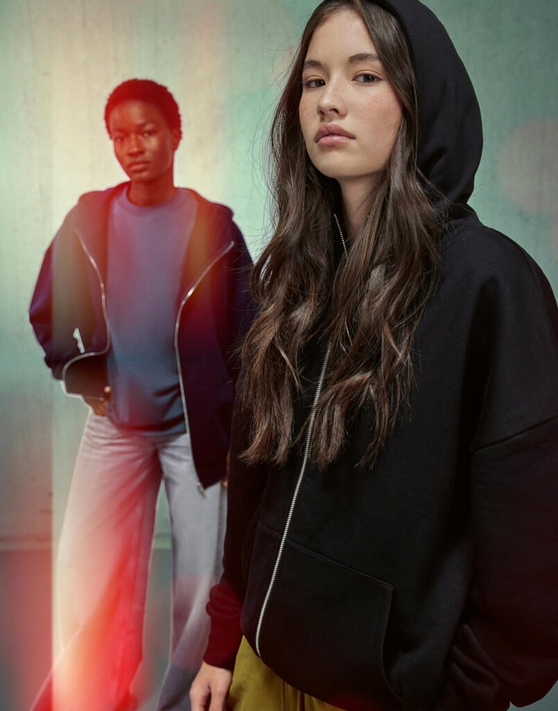 Sweat zippé B&C Influence Zip Hood noir