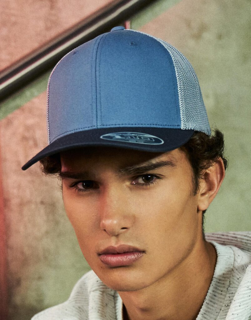 Casquette Flexfit 110 Trucker blue tones