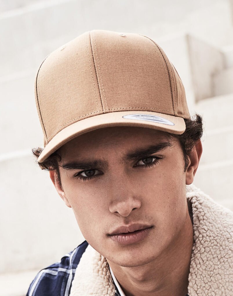 Casquette Flexfit 6-Panel Curved Metal Snap croissant