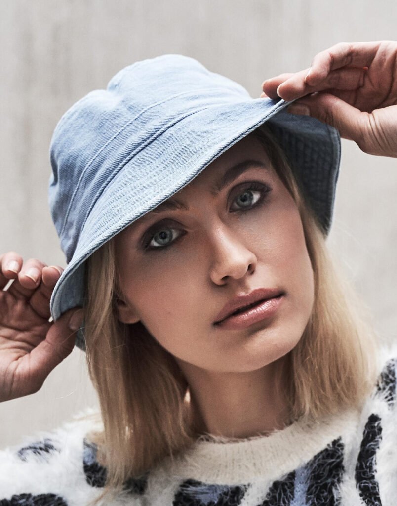 Bob Flexfit Denim Bucket Hat